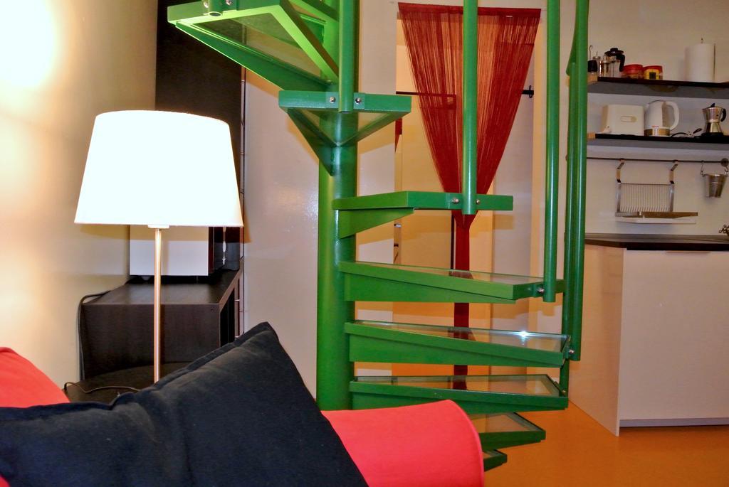 Apartament Duomo House Mediolan Pokój zdjęcie